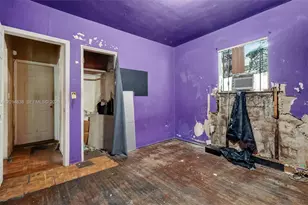 1211 NW 37th St, Miami, FL 33142 - Photo 15