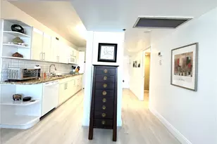 100 Lincoln Rd, Miami Beach, FL 33139 - Photo 11