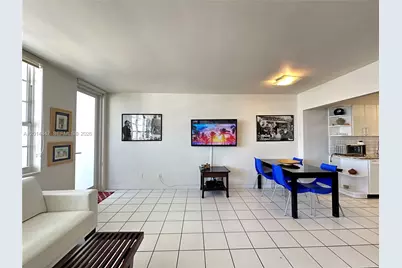 100 Lincoln Rd #1012, Miami Beach, FL 33139 - Photo 11