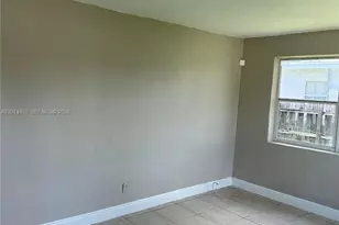 424 SW 12th Ave, Homestead, FL 33030 - Photo 13