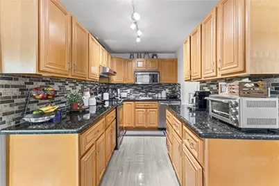 4230 SW 111th Ave, Miami, FL 33165 - Photo 9