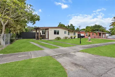 4230 SW 111th Ave, Miami, FL 33165 - Photo 5