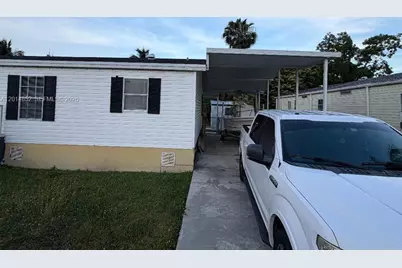 19800 SW 180th Ave Unit 105, Miami, FL 33187 - Photo 3