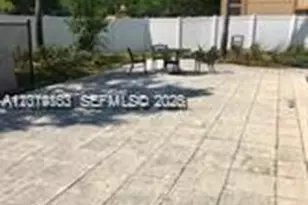 6045 NW 186th St, Hialeah, FL 33015 - Photo 25
