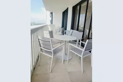2000 Island Blvd #2703, Aventura, FL 33160 - Photo 9