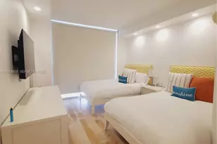 2000 Island Blvd, Aventura, FL 33160 - Photo 21