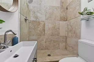 3330 NE 190th St, Aventura, FL 33180 - Photo 27