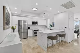 3330 NE 190th St, Aventura, FL 33180 - Photo 3