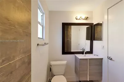 10710 SW 43rd Ln #1, Miami, FL 33165 - Photo 5