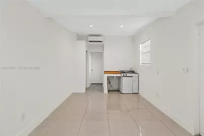 10710 SW 43rd Ln #1, Miami, FL 33165 - Photo 3