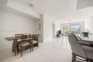 7825 NW 107th Ave, Doral, FL 33178 - Photo 5