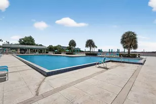 300 Bayview Dr, Sunny Isles Beach, FL 33160 - Photo 19