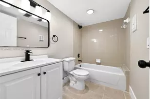 800 Independence Dr, Homestead, FL 33034 - Photo 11