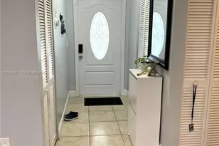 4904 SW 139th Ct, Miami, FL 33175 - Photo 11