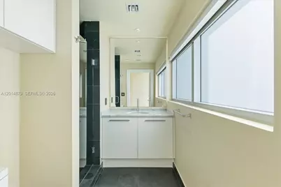 900 Biscayne Blvd #3709, Miami, FL 33132 - Photo 35