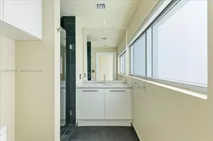 900 Biscayne Blvd, Miami, FL 33132 - Photo 35