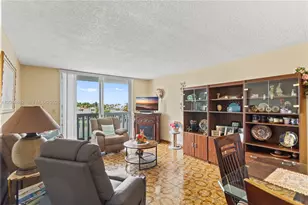 8530 Byron Ave, Miami Beach, FL 33141 - Photo 7