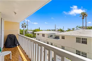 8530 Byron Ave, Miami Beach, FL 33141 - Photo 19