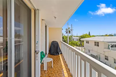 8530 Byron Ave #302, Miami Beach, FL 33141 - Photo 17