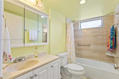 8530 Byron Ave #302, Miami Beach, FL 33141 - Photo 25