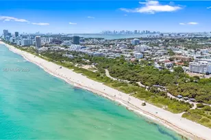 8530 Byron Ave, Miami Beach, FL 33141 - Photo 59