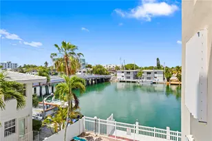 8530 Byron Ave, Miami Beach, FL 33141 - Photo 21