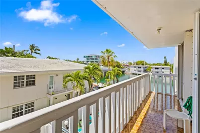 8530 Byron Ave #302, Miami Beach, FL 33141 - Photo 19