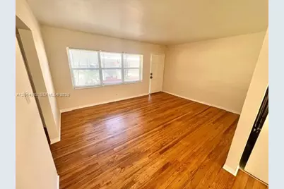 700 NE 85th St #15, Miami, FL 33138 - Photo 1
