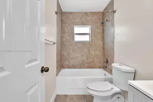 225 NW 14th Ave, Fort Lauderdale, FL 33311 - Photo 27