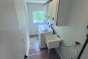2411 NW 31st St, Boca Raton, FL 33431 - Photo 27