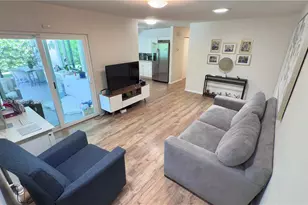 2411 NW 31st St, Boca Raton, FL 33431 - Photo 11