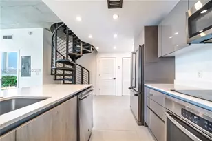13800 Highland Dr, North Miami Beach, FL 33181 - Photo 3