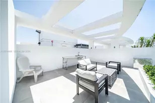 13800 Highland Dr, North Miami Beach, FL 33181 - Photo 27
