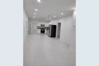 511 NW 62nd Ave, Miami, FL 33126 - Photo 13