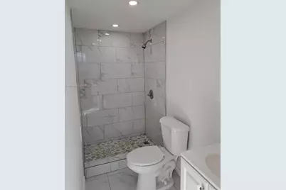 511 NW 62nd Ave, Miami, FL 33126 - Photo 5
