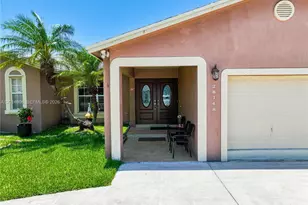 28148 SW 136th Ave, Homestead, FL 33033 - Photo 3
