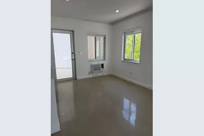 641 Espanola Way #14, Miami Beach, FL 33139 - Photo 3