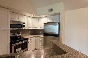 12950 Vista Isles Dr, Sunrise, FL 33325 - Photo 3