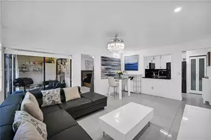 6535 W 26th Dr, Hialeah, FL 33016 - Photo 3