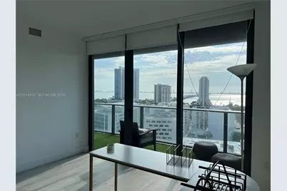 121 NE 34th St #1207, Miami, FL 33137 - Photo 5