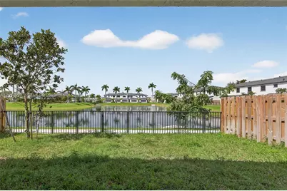 4981 Peacock Way, Dania Beach, FL 33312 - Photo 15