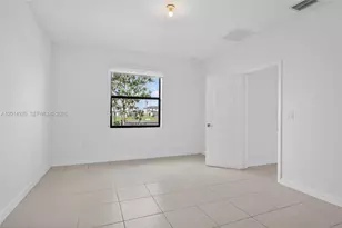 4981 Peacock Way, Dania Beach, FL 33312 - Photo 7