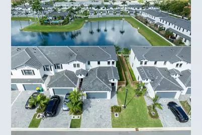 4981 Peacock Way, Dania Beach, FL 33312 - Photo 17