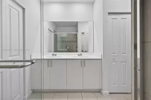 4981 Peacock Way, Dania Beach, FL 33312 - Photo 9