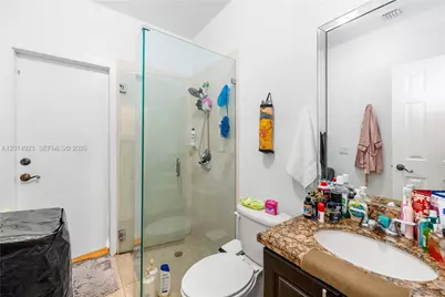 16528 SW 44th St, Miami, FL 33185 - Photo 51