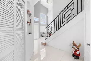 16528 SW 44th St, Miami, FL 33185 - Photo 15