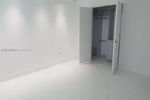 1080 Brickell Ave, Miami, FL 33131 - Photo 13