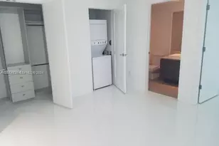 1080 Brickell Ave, Miami, FL 33131 - Photo 9