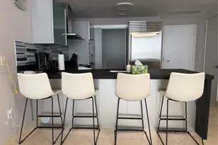 18201 Collins Ave, Sunny Isles Beach, FL 33160 - Photo 9