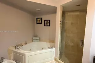 18201 Collins Ave, Sunny Isles Beach, FL 33160 - Photo 21